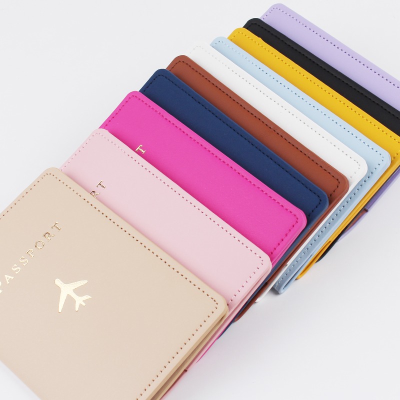 1PCS PU Leather Plane Passport - Qantas Travel Accessories 评论和价格