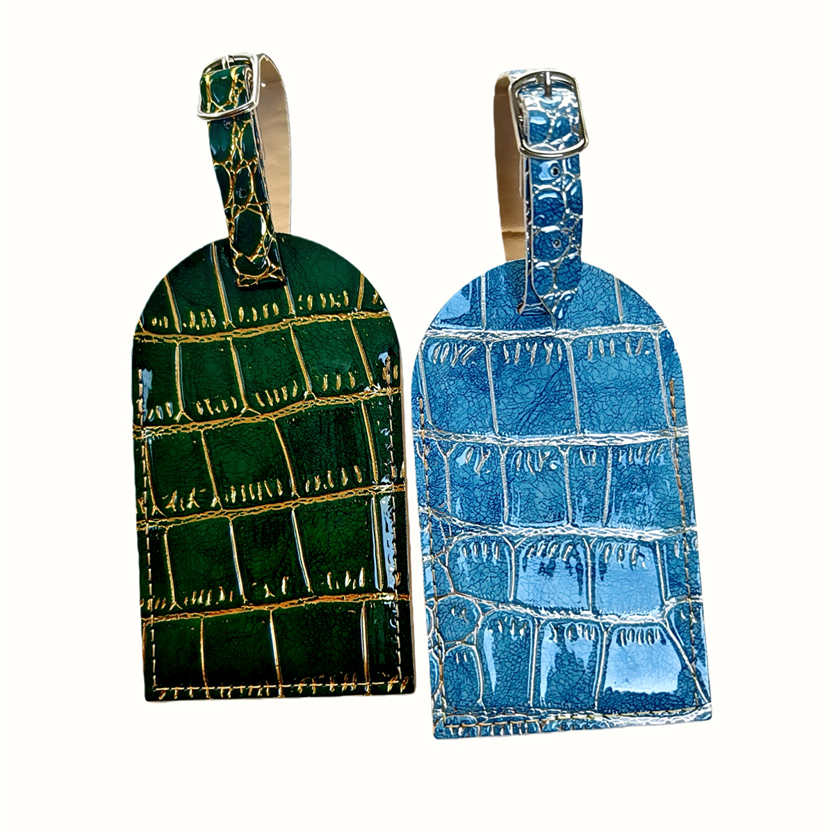 Crocodile Embossed Gold/Silver - Travel Accessories Name 评论和价格