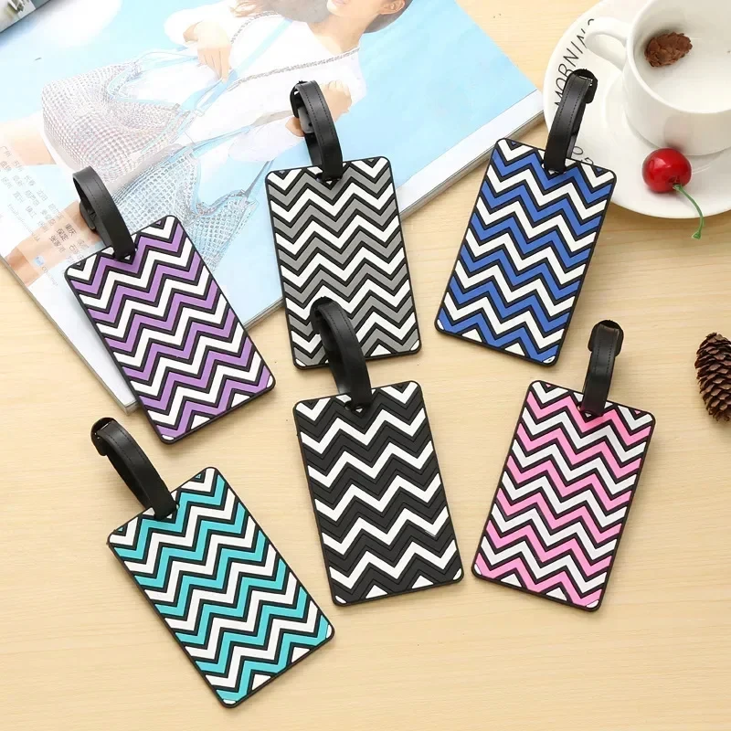 Geometric Luggage Tags for Wom - Travel Accessories Name 评论和价格