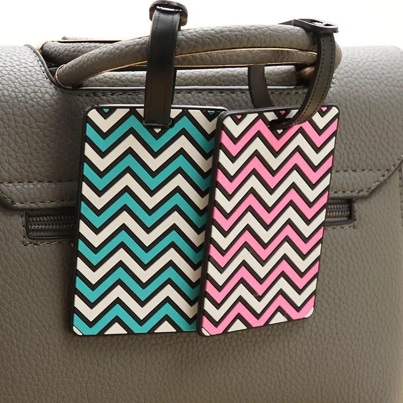 Geometric Luggage Tags for Wom - Travel Accessories Name 评论和价格