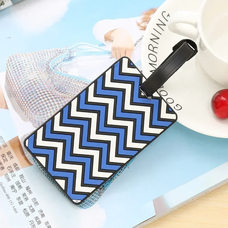 Geometric Luggage Tags for Wom - Travel Accessories Name 评论和价格